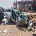 Four injured in taxi–truck collision at Kotokuraba