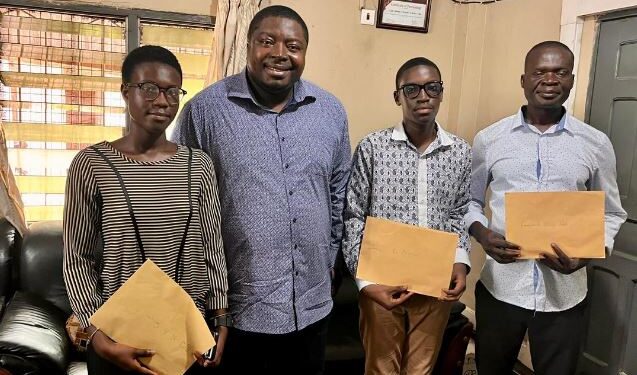 MP Kwabena Boateng awards Scholarships to top students in Ejisu